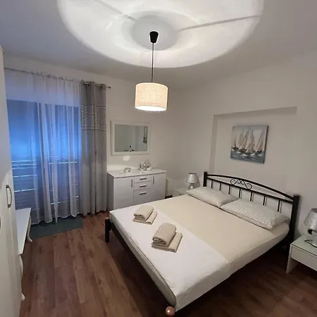 شقة Panorama أوميس